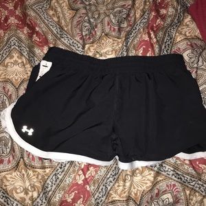 Underarmour shorts